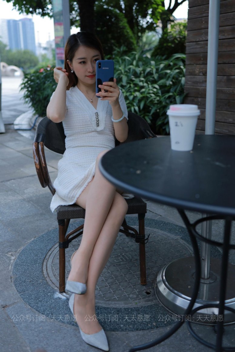 [IESS异思趣向] 2021.05.25 丝享家 814：小婕《肉丝白裙俏佳人》[79P/127MB]