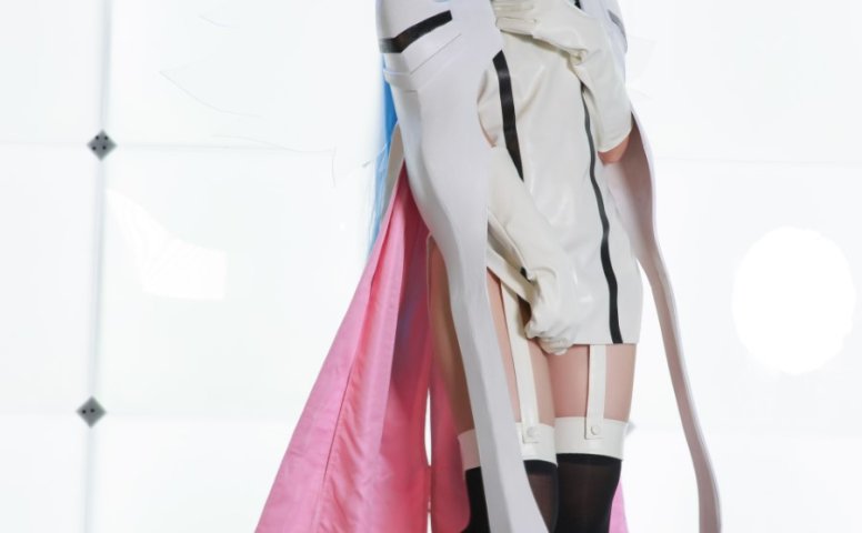 G44不会受伤 – 妮姆芙 [16P/134MB]