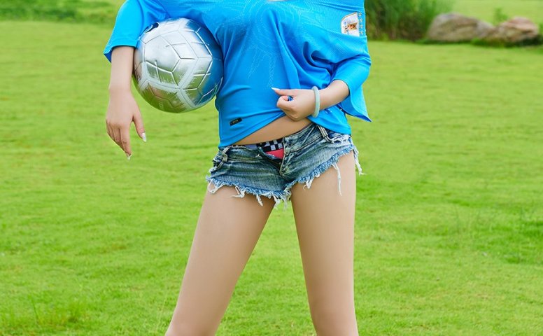 [YouMi尤蜜]2018.07.02 铁血犹物 易阳 [22P/25MB]