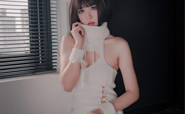 轩萧學姐 – 白丝 兽耳 猫爪袜 [40P/118MB]