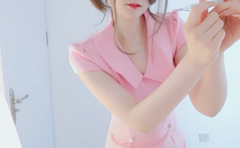 Coser小解解 白银81 – 夜间的私人互士 [24P/58MB]