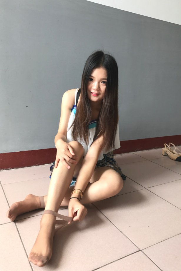 XUE妹校园寝室短丝系列018期 李欢 [112P/370MB]