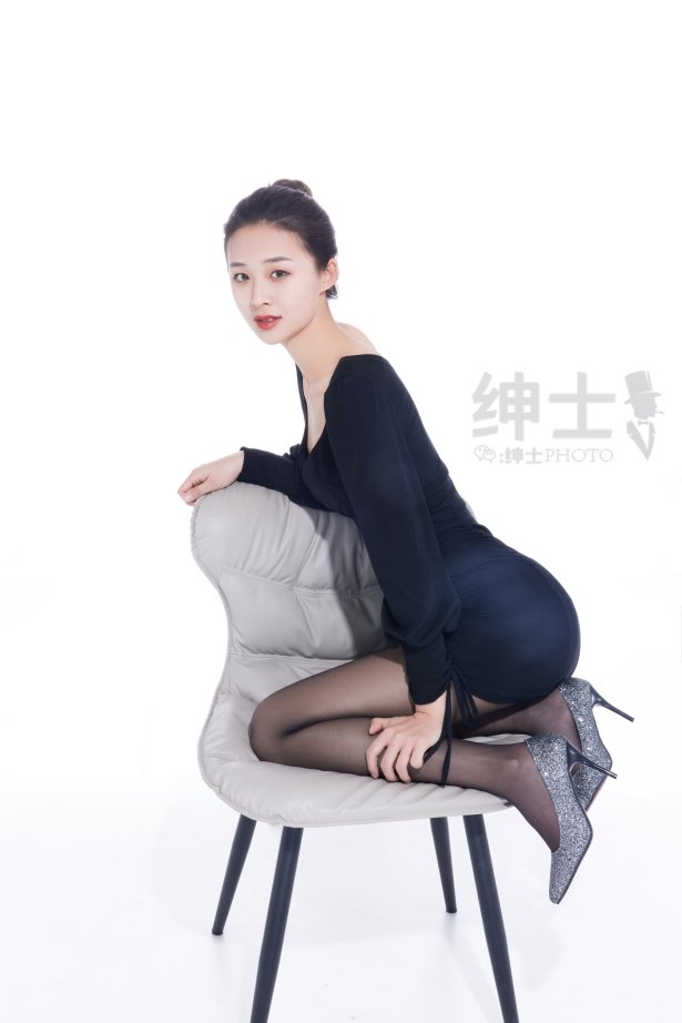 SHENSHI绅士 – SS059 江江 [51P/365MB]