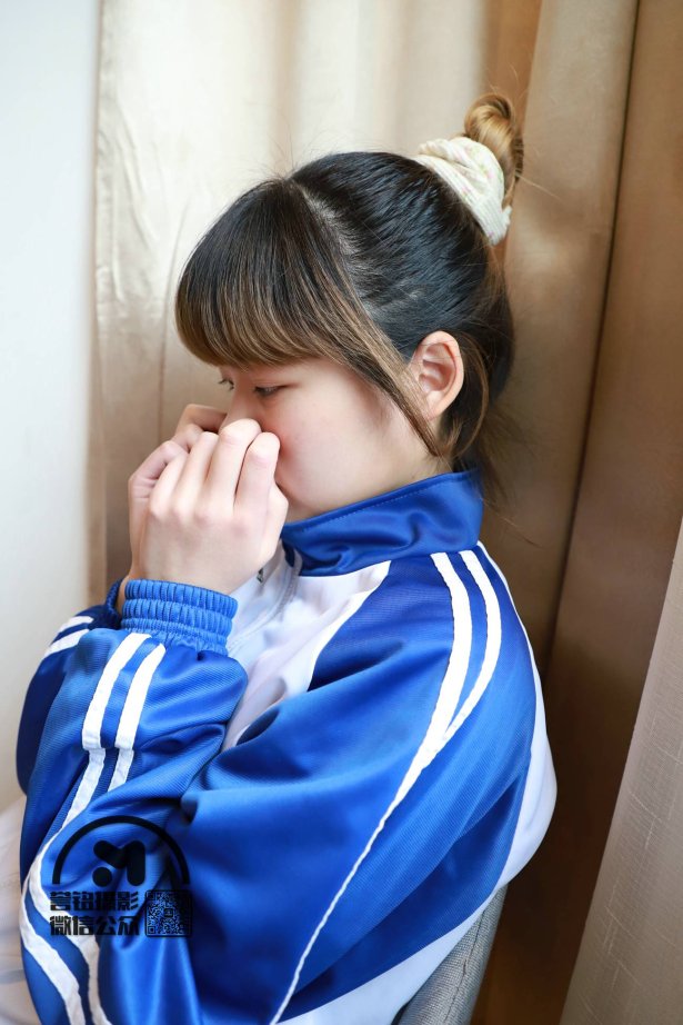 [誉铭传媒]袜足摄影 2021年《05.10赞助定制作品》[88P/1V/1.07GB]