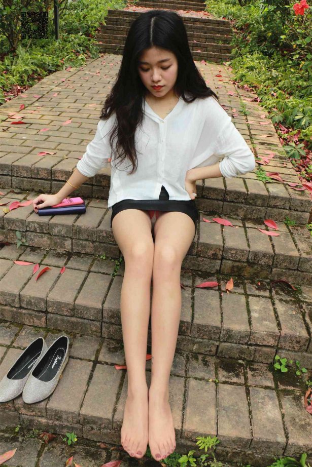 [MussGirl慕丝女郎] XUE妹系列18 售楼小姐XUE妹带我看房[69P/185MB]