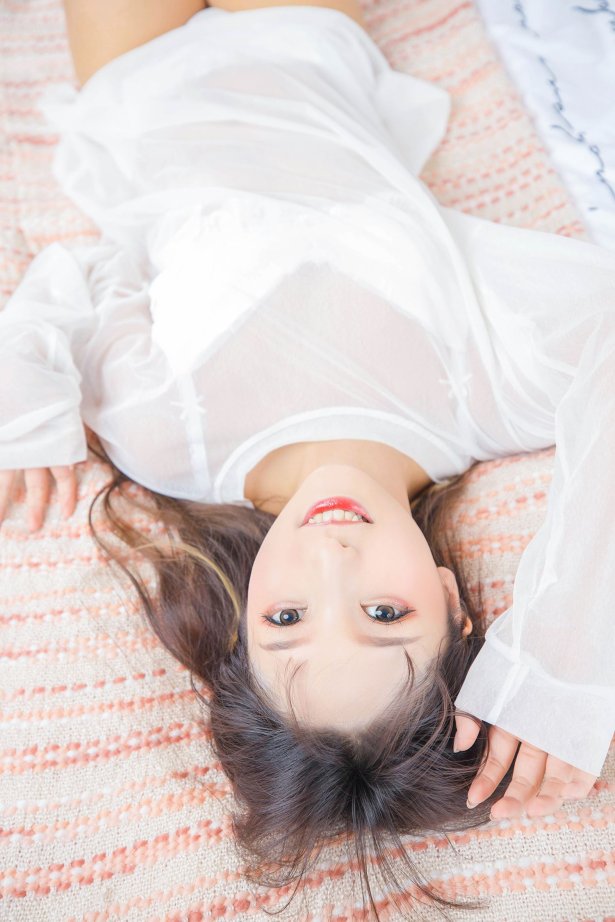 神楽板真冬 – おかえり – 猫脚钕仆[150P/2V/548MB]