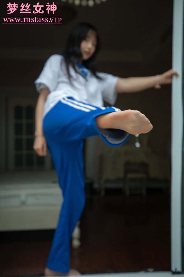 [MSLASS]梦丝女神 灵唯 蓝色校服(全) [114P/1V/1.59GB]