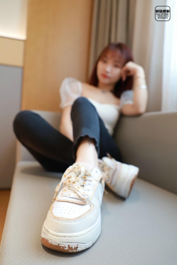 誉铭传媒袜足摄影 2022.06.18专享作品1 [110P/1V/1.44GB]