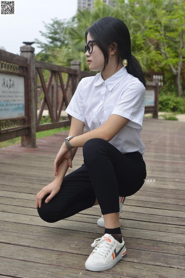 [只糖原创]NO.635 周子琪 春去极晚，夏来极迟[100P/1V/1.70GB]