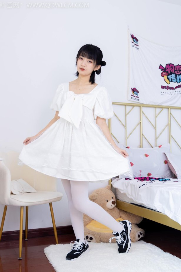 勿恋传媒 NO.1581 暗月-纯白茉莉[150P/1V/3.20GB]