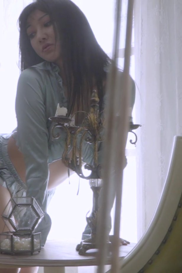 [YALAYI雅拉伊视频] 2020.01.17 V105《坐我身边》韩熙[1V/140M]