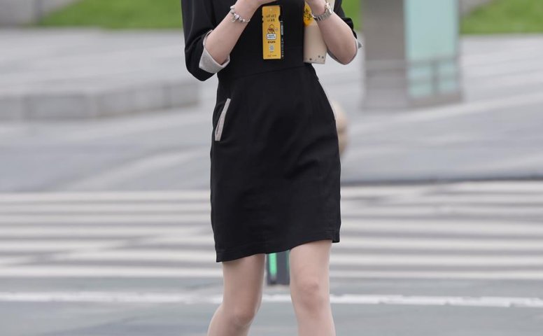 魔镜街拍 NO.163 街拍黑色连衣裙小解解 [182P/254M]