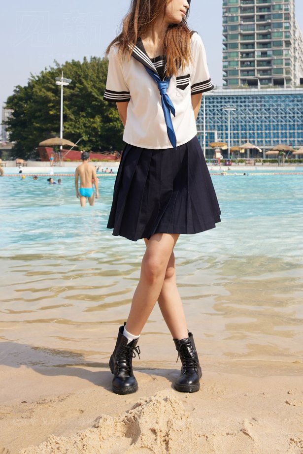 [见新摄影]NO.054 JK风马丁靴 19岁的少女[371P/5V/4.44GB]