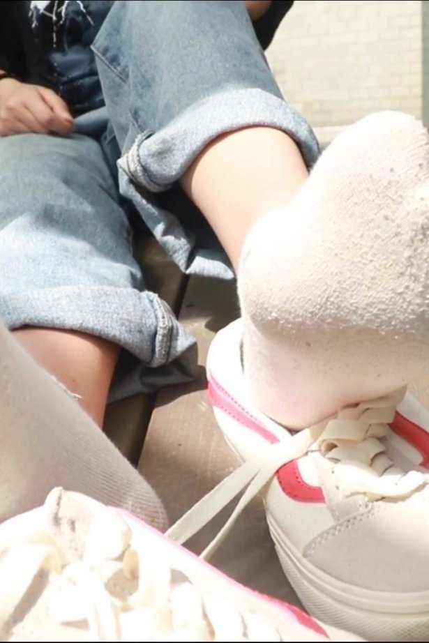 [誉铭传媒]袜足摄影 2019年 第三期挠脚作品[1V/629MB]