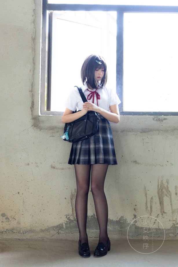 少女秩序 GR04L 黑丝JK[73P/1.44GB]