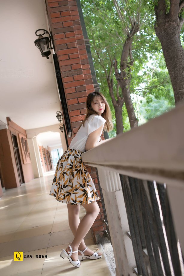 [青丘女神] 2019.07.08 NO.143 小诺 外院的夏天定制版本 [85P/1V/1.09G]