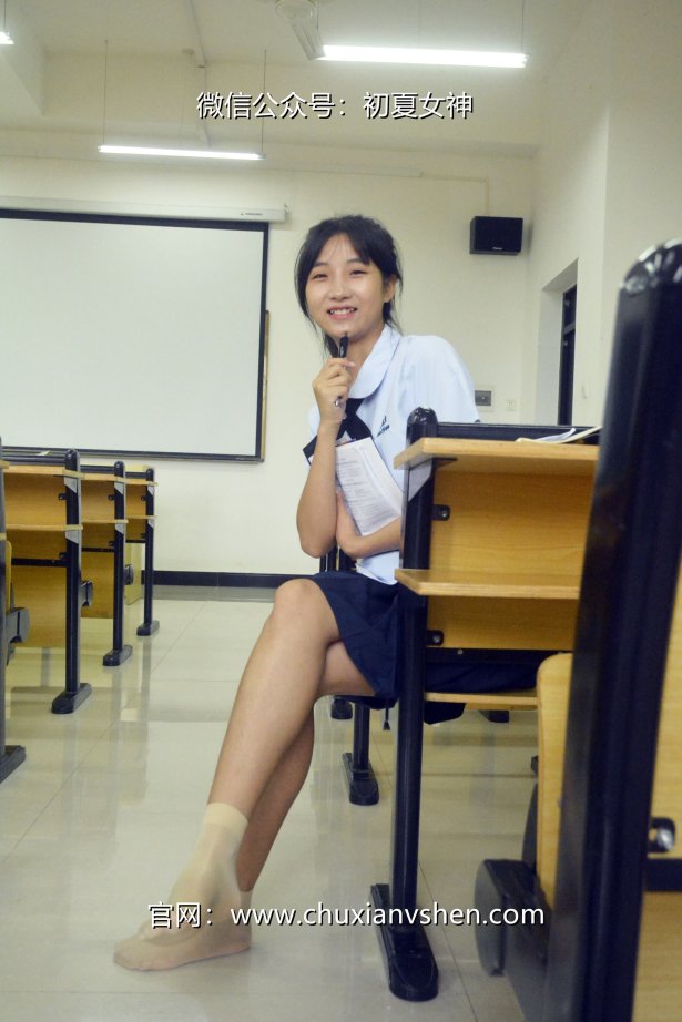 初夏女神 NO.099 点点 异国校服[155P/1V/5.51GB]