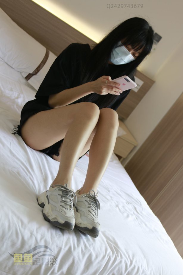 鱼鱼足影@076-第76期：优优[119P/308MB]