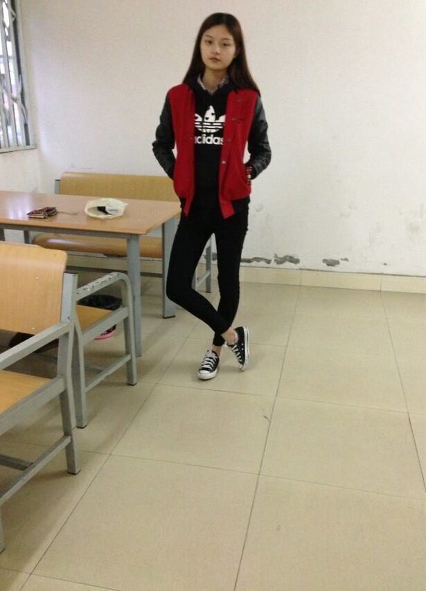 织梦行影@NO.028-第二十八期 教室棉袜帆布鞋（教室）[113P/12MB]