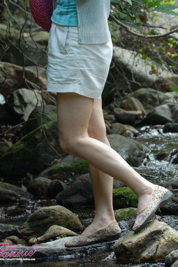 Fannie芬妮每足园 No.624 足香[38P/110MB]