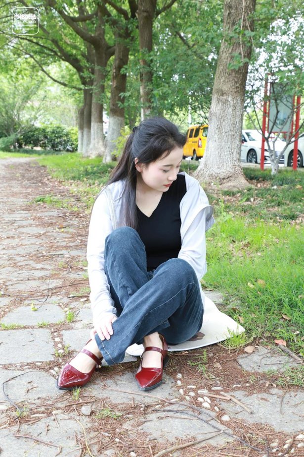 誉铭优选《2024微信群第5套》云上 · 非凡十年[95P/1V/1.95G]