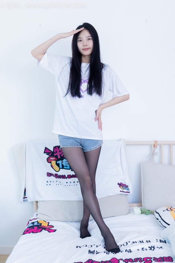 勿恋传媒 NO.2049 茯苓-甜甜的笑[160P/1V/4.78GB]