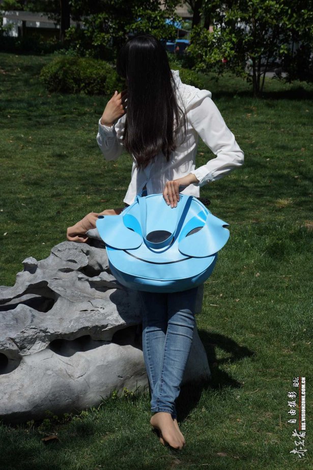 自由摄影 No.317 不得不看的换丝秀丝 [53P/175MB]