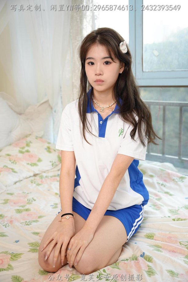 [觅芙少女]NO.136期 依依-还有半年就不是穿校服的年纪了[127P/1V/1.69GB]