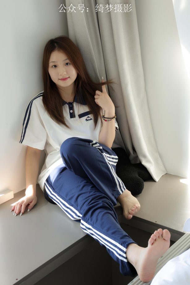 绮梦摄影 第025期 涵涵（花絮视频版）[179P/1V/6.30GB]