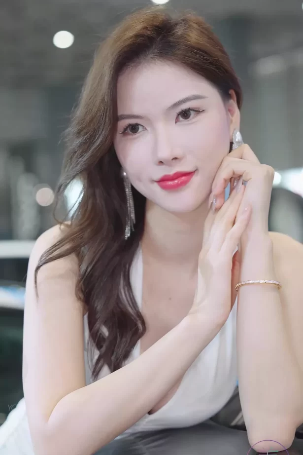 NO.0401 2023 东莞AIT改装车展 Auto Salon Racing Model 43[1V/279MB]