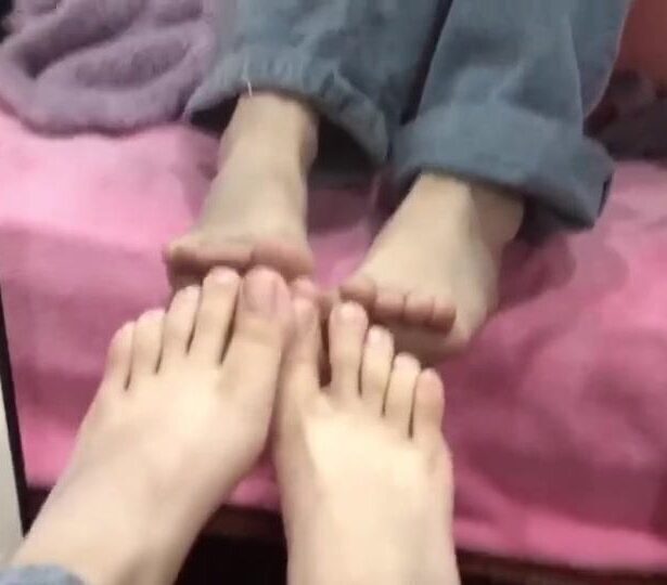 脚模面试脸足同框套路系列-171 [20P/2V/12M]