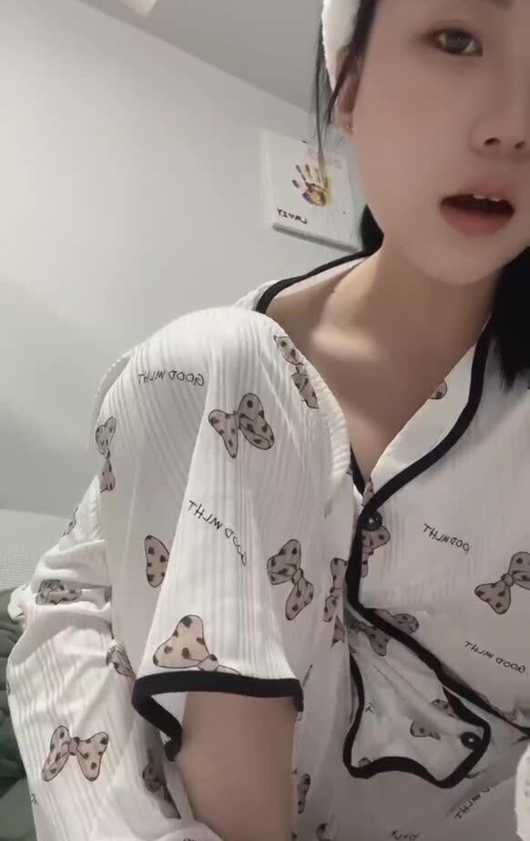 脚模面试脸足同框套路系列-169 [20P/2V/3M]