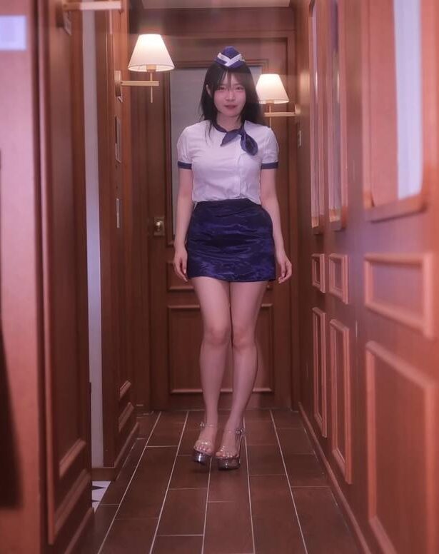 AI Video 045 Stewardess Lookbook Oriental Express ver[4K/1V/698MB]