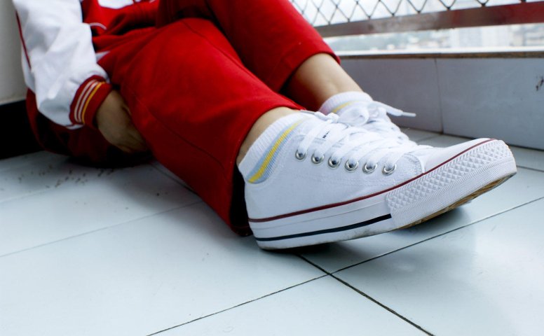 newdolls 绝版图 校服女生的白袜+帆布鞋[72P/19.1M]