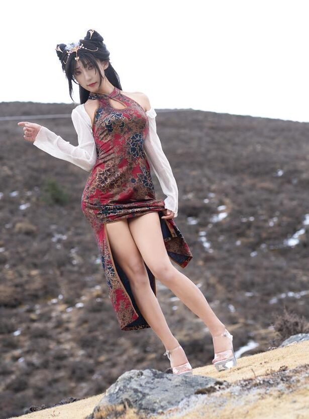 三水子 – 玉玲珑旗袍[42P/197MB]