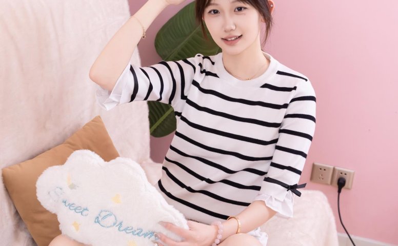 [BoBoSocks袜啵啵]NO.556 香菜-帆布鞋、白棉袜、裸足[149P/1V/5.75GB]