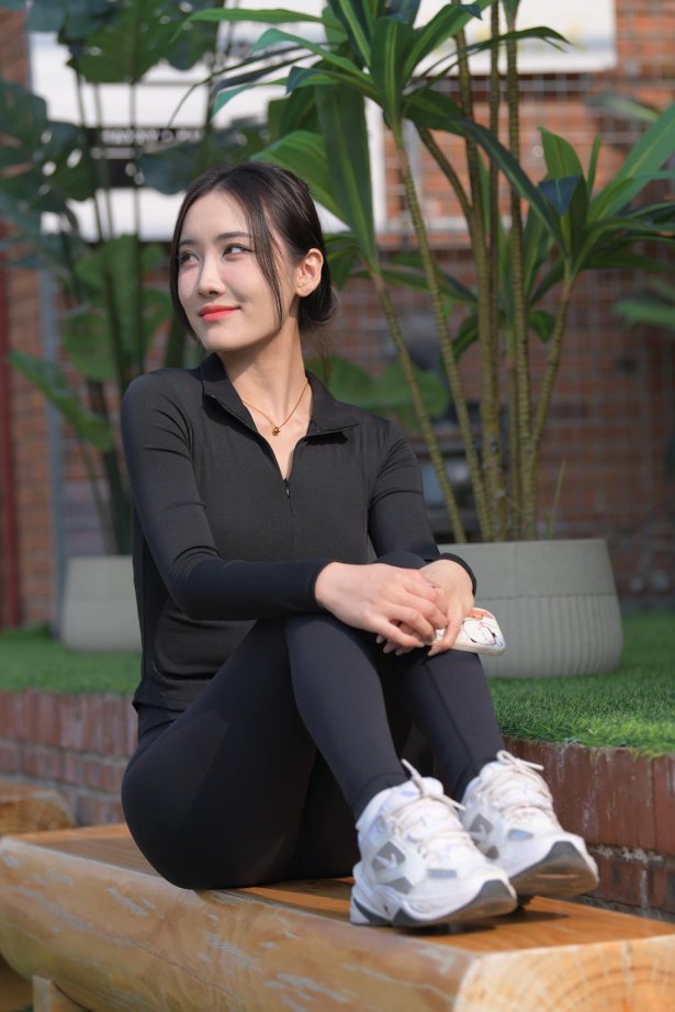 精选街拍作品 NO.5838 一始街拍作品 – light[722P/1.39GB]