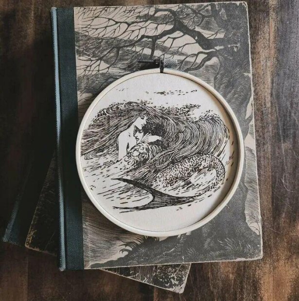 当火焰成为画笔｜加拿大艺术家 Kat Slota 令人惊叹的木刻艺术作品