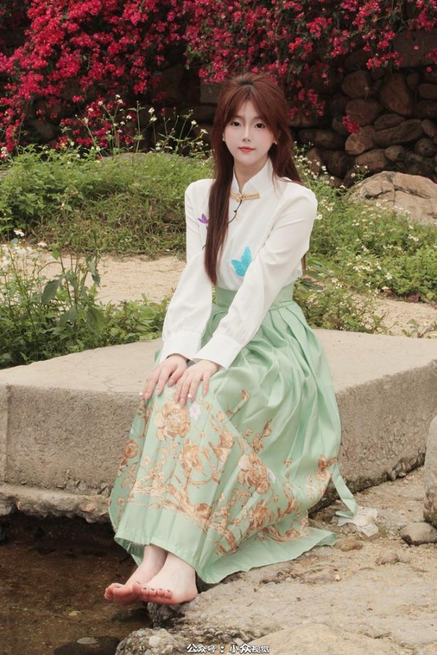 小众视觉 年费/永久专享合辑打包下载（此合辑持续更新）