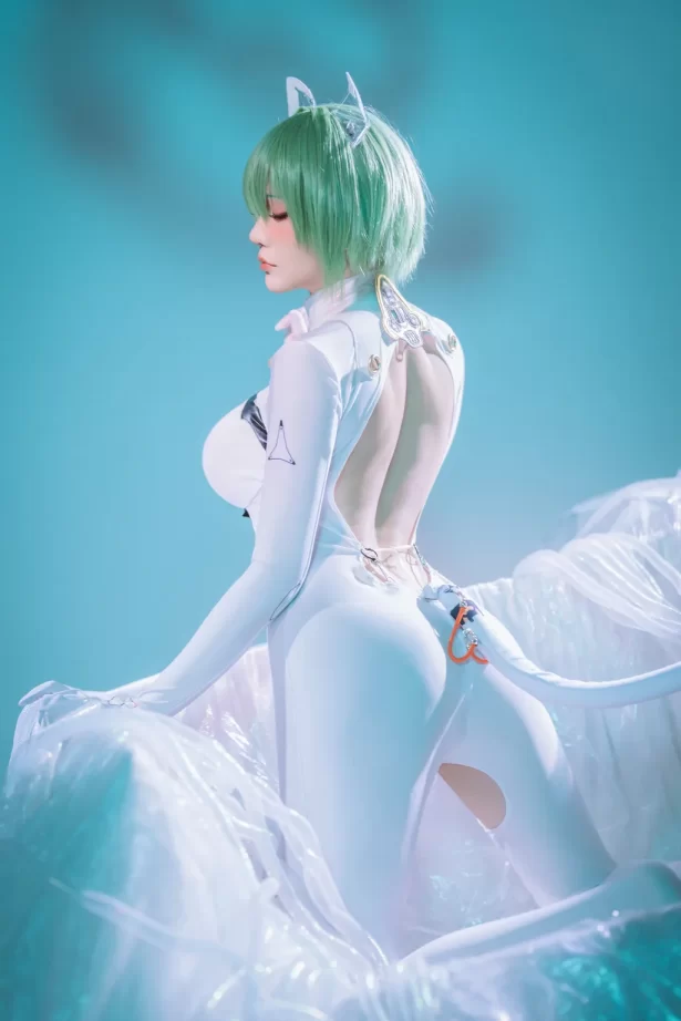 星之迟迟 – 碧蓝航线 纳西莫夫[34P/153MB]