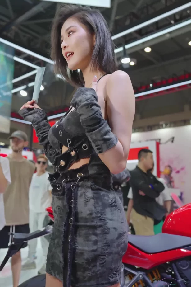 NO.1615 2024 重庆摩博会机车展 Racing Model LOOKBOOK 46[1V/313MB]