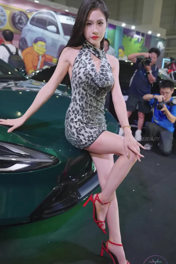 NO.1629 2024 东莞AIT改装车展 Auto Salon Racing Model 07[1V/391MB]